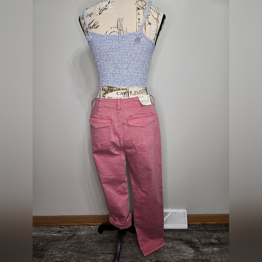 Heritage Pink High Rise Kick Crop Pants - Picture 2 of 4